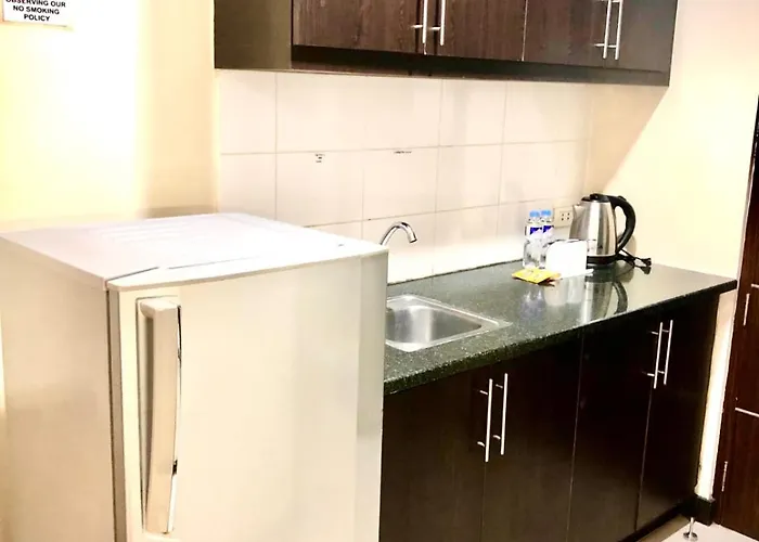 Shanti Ayurvedic Center Inc Отель Манила